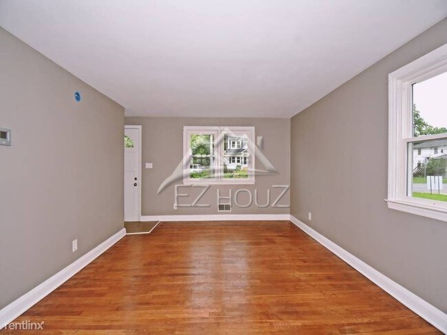 Building Photo - 3 br, 1 bath House - 3505  N Rolling Rd