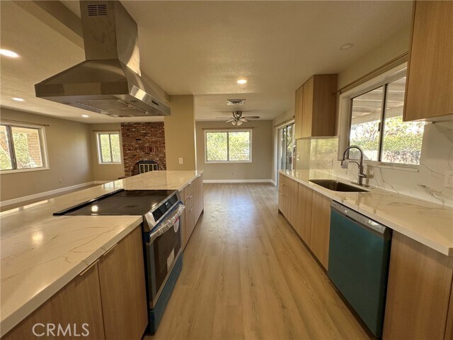 Foto del edificio - 56809 Kismet Rd