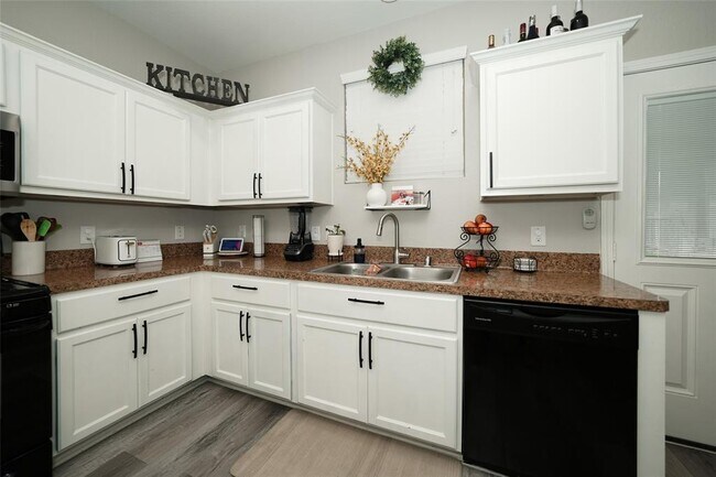 Foto del edificio - 5211 Appleton Meadow Terrace