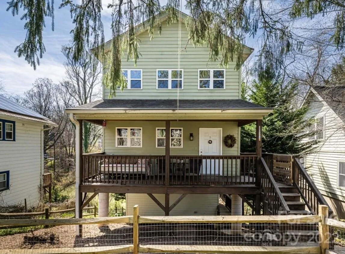 Primary Photo - 133 Courtland Ave