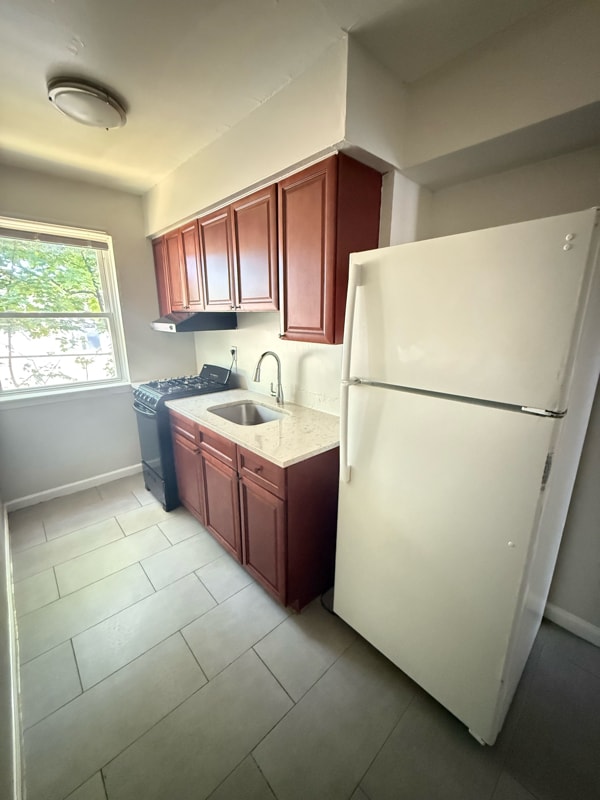 Building Photo - 241 Weequahic Ave
