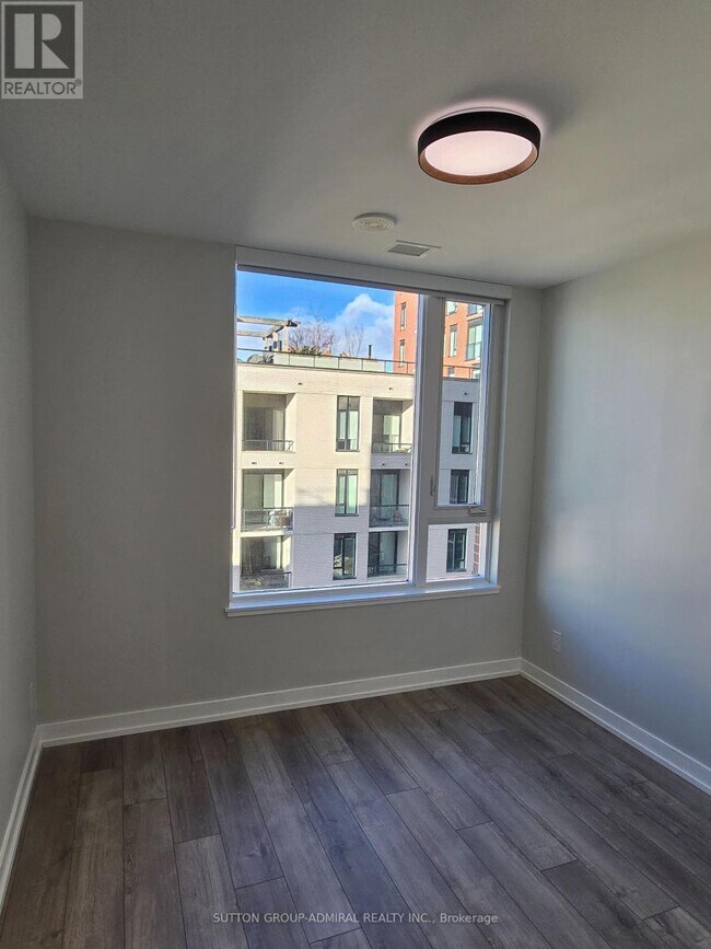 Building Photo - 3100 Keele St