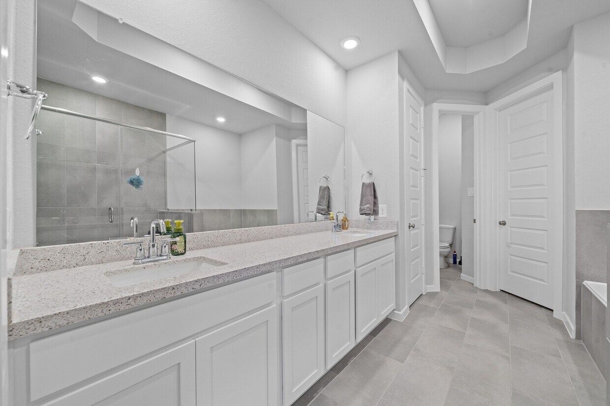 Foto principal - 21019 Seneca Bluff Ln