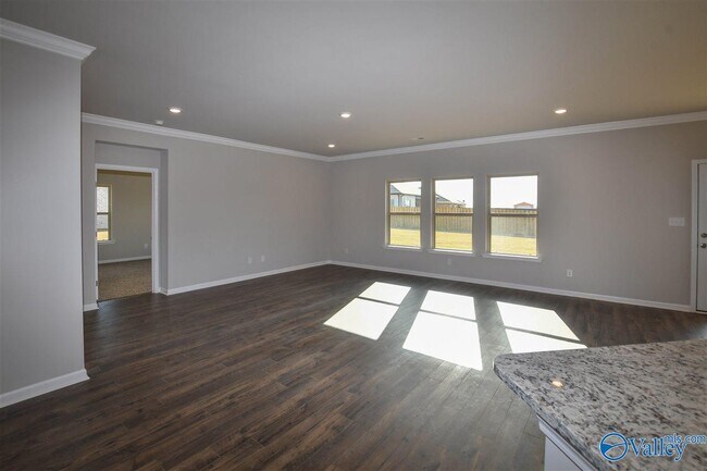 Foto del edificio - 102 Duskwood Dr