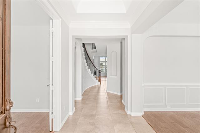 Foto del edificio - 4855 Whispering Lake Dr