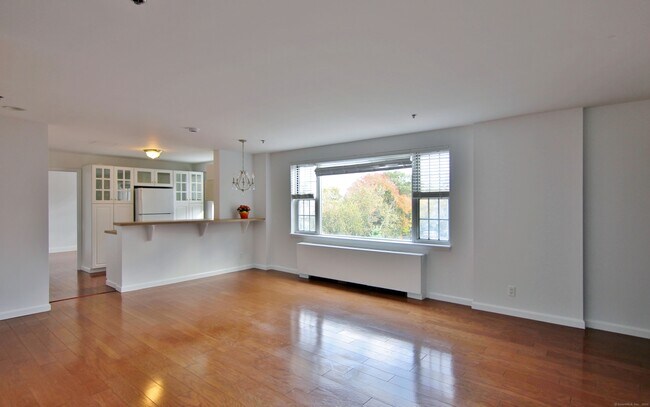 Building Photo - 59 Courtland Ave