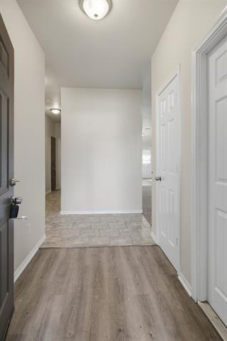 Building Photo - 6317 Rockhaven Dr