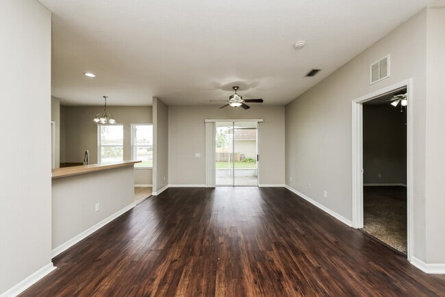 Building Photo - 6748 Monarch Park Dr