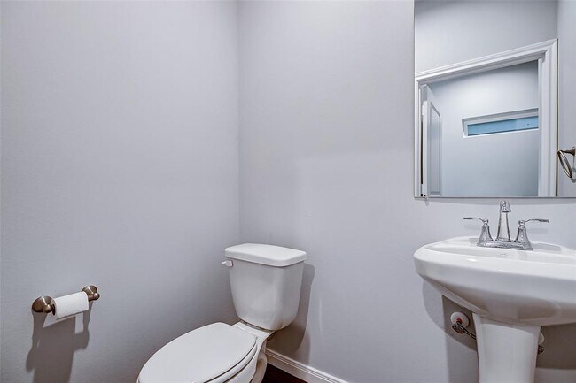 Building Photo - 4915 Paradigm Ln