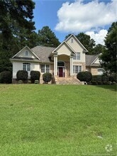 Building Photo - 106 Barons Run W