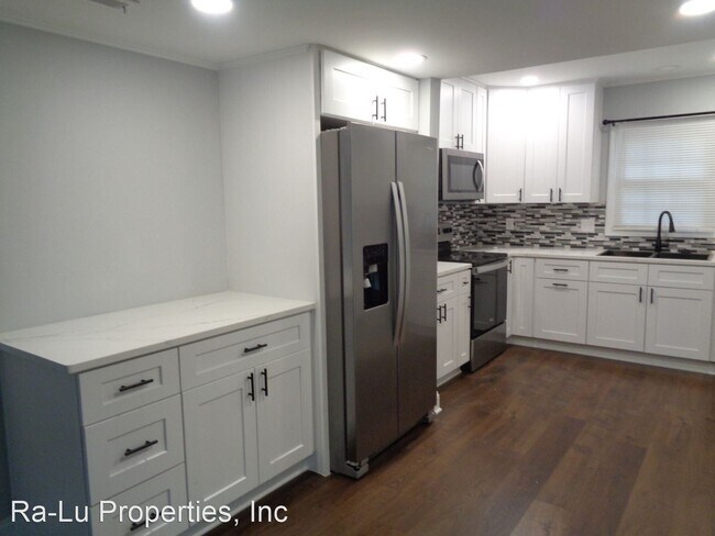 Foto del edificio - 2 br, 1.5 bath House - 302 Oak Harbor Lane