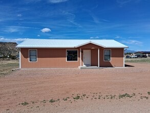 Building Photo - 1 Sawyer Ln