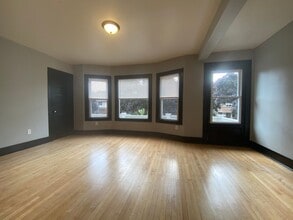 Building Photo - 3019 N Maryland Ave