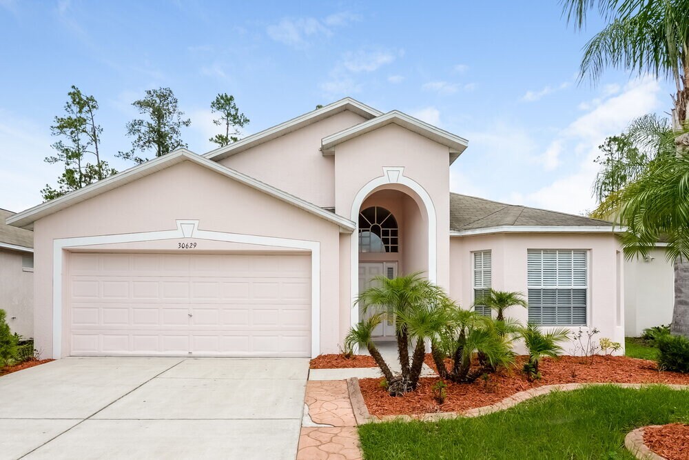 Foto principal - 30629 Midtown Ct