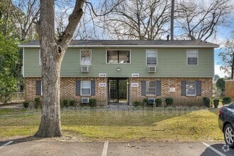 Building Photo - 329 Verdery Dr