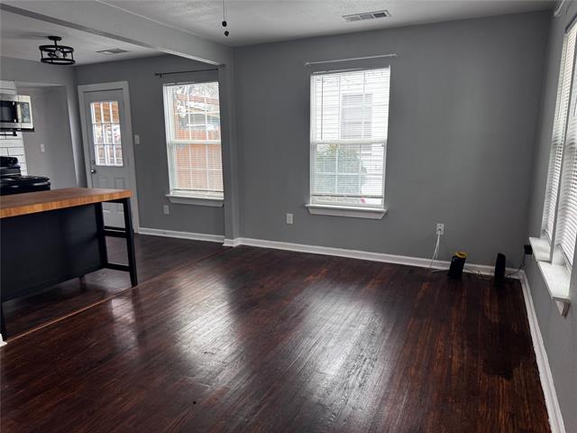 Foto del edificio - 3914 Shelley Blvd