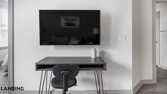 Building Photo - 2165 Nolensville Pk