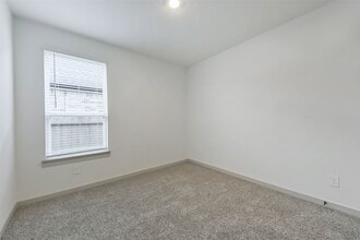 Building Photo - 3413 Daily Harvest Dr