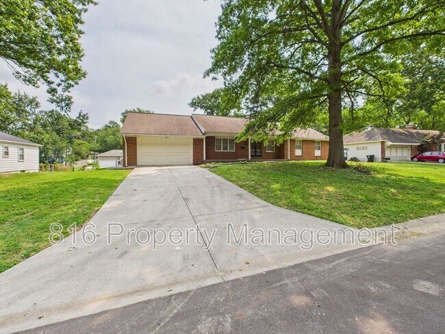 Foto del edificio - 3233 Shady Bend Dr