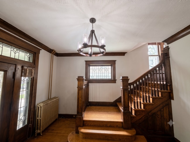 Photo - 1258 Agnes Pl- House