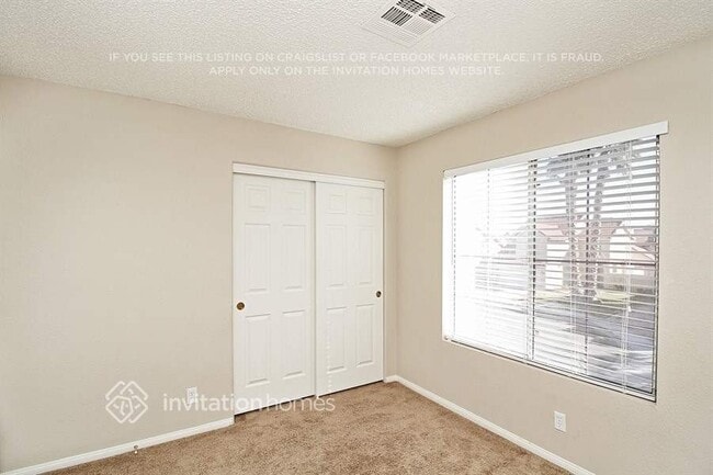 Foto del edificio - 3301 Hyannis Cir