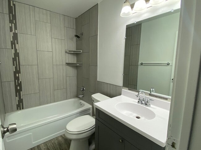 Foto del edificio - 513 W 5th St