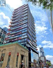 Building Photo - 215 Queen St W