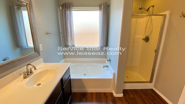 Foto del edificio - 10036 W Preston Ln