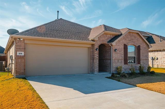 Building Photo - 1215 Chapel Hill Dr
