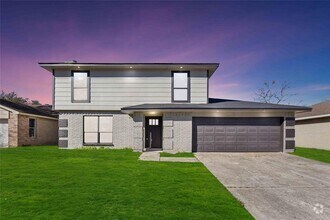 Building Photo - 12223 Kingslake Forest Dr