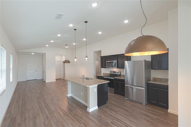 Building Photo - 6841 Bonanza Way