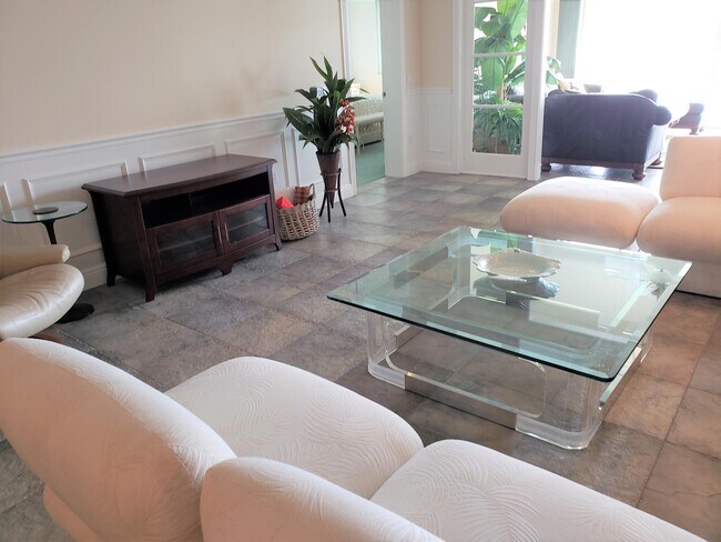 Foto del edificio - 20 Harbour Isle Dr W