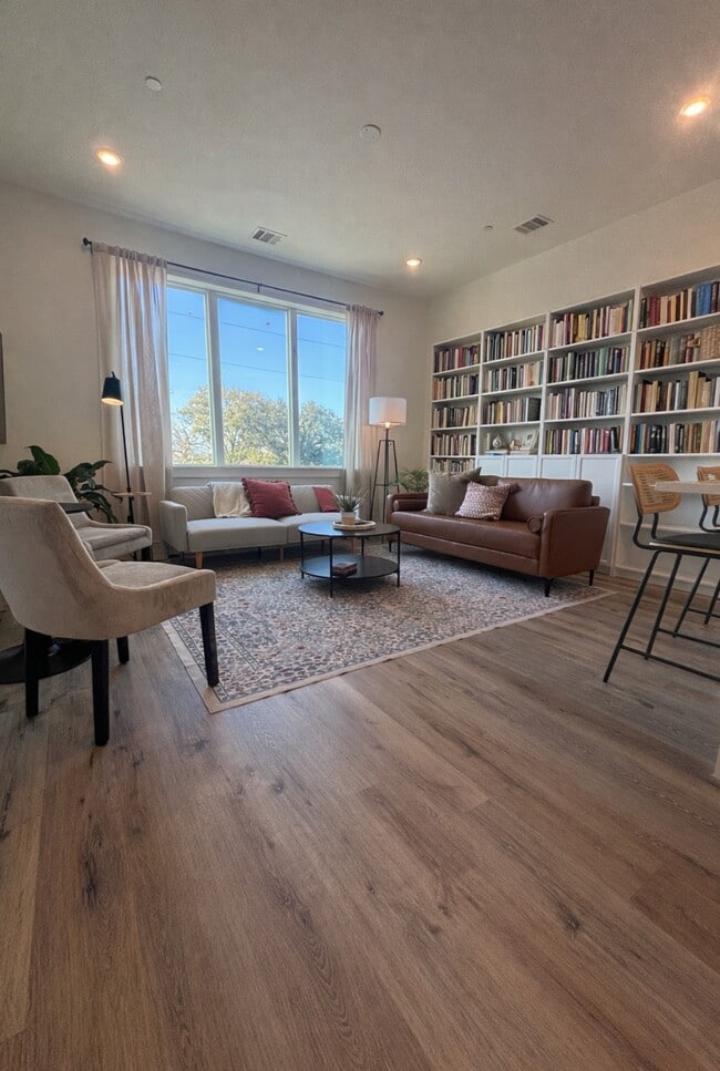 Foto del edificio - 3824 Fulton St