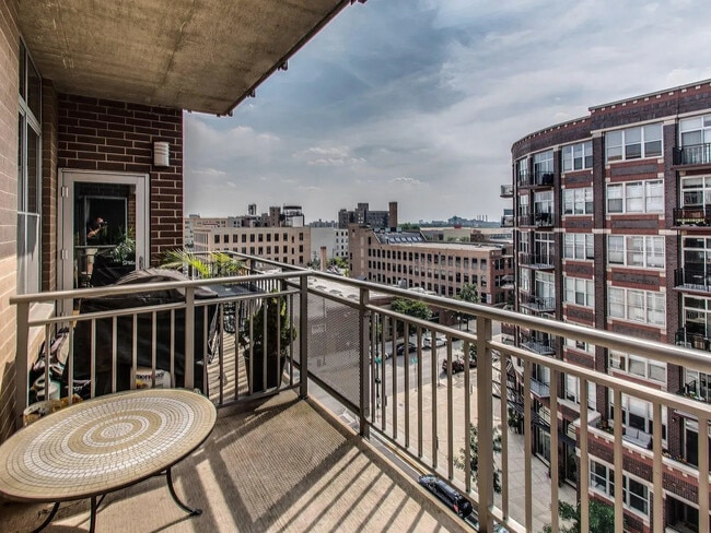 Building Photo - 111 S Morgan St