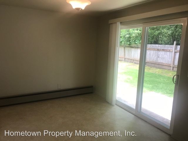 Building Photo - 3 br, 2 bath House - 2420 Westlake Dr SE
