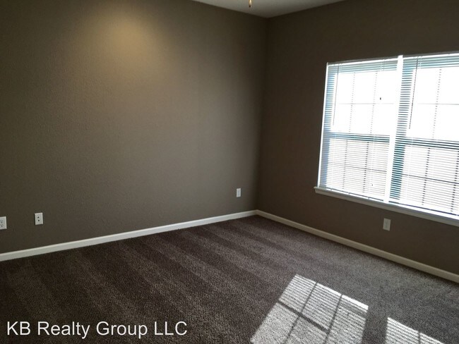 Foto del edificio - 1309-1311 S Kaydeen Ct