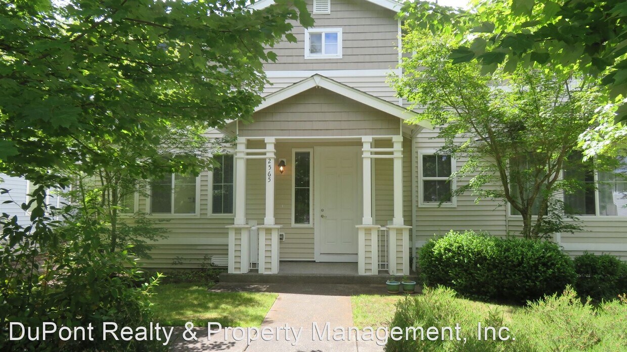Primary Photo - 3 br, 2.5 bath House - 2565 Evans Court