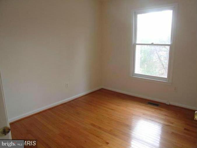 9030 Armendown Dr, Springfield, VA 22152 Townhouse for Rent in