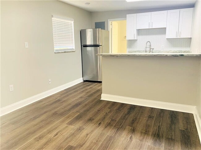 Foto del edificio - 3805 W Leona St