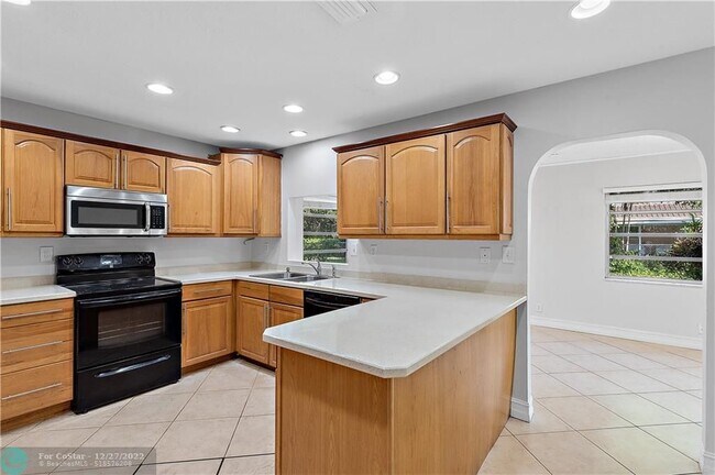 Foto del edificio - 3961 NW 109th Ave