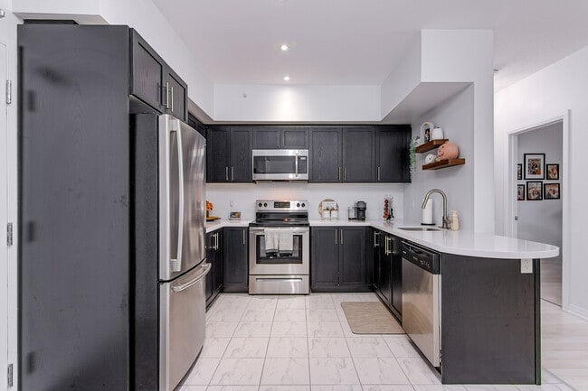 Photo du bâtiment - 304 Essa Rd