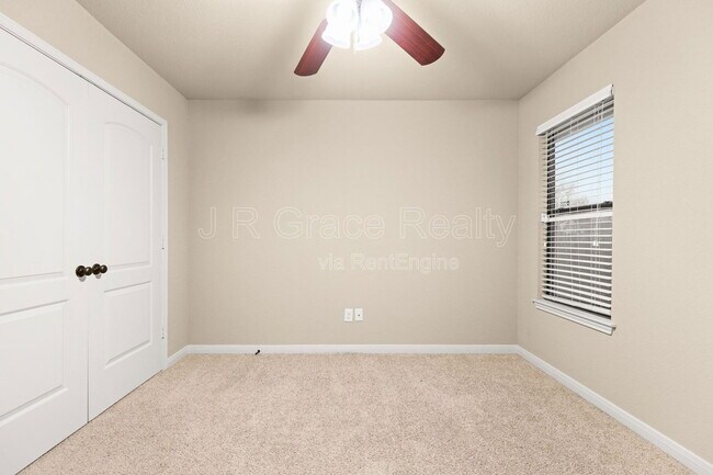 Building Photo - 10512 Condor Loop