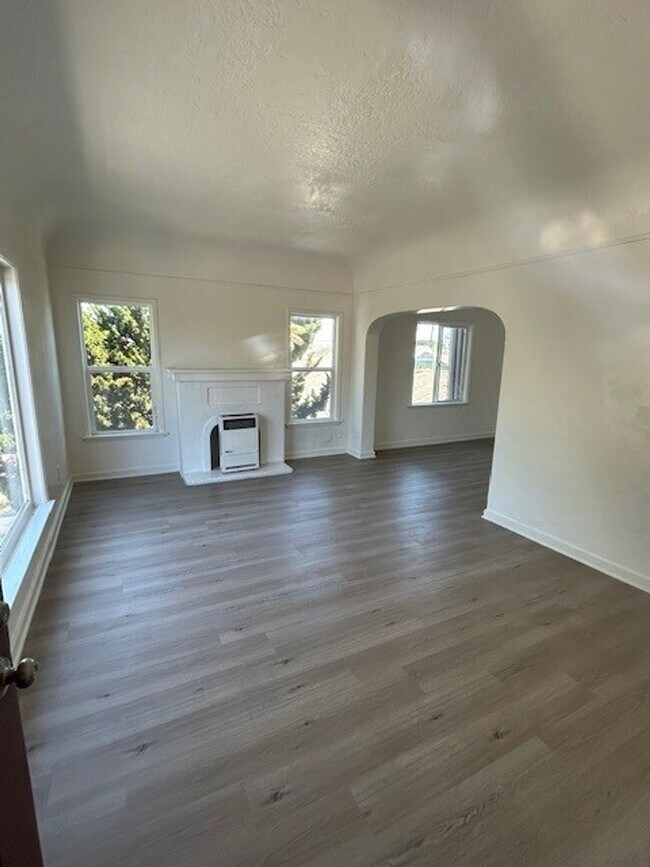 Foto del edificio - 540 E 14th St