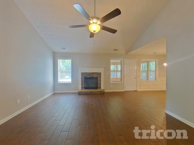 Foto del edificio - 1011 Buckeye Ln