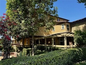 Building Photo - 417 S Glendora Ave
