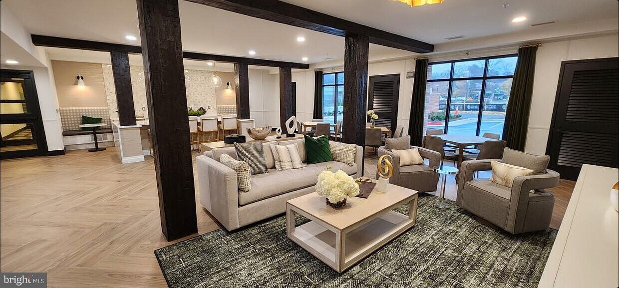 Foto principal - 10755 Fairgrounds Dr