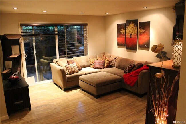 Foto del edificio - 17533 151st Ave SE