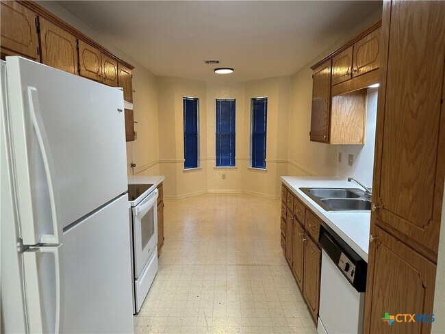 Foto del edificio - 3603 Amanda Dr