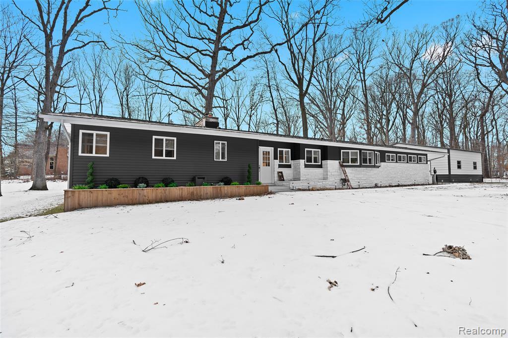 Foto principal - 2566 Harrington Rd