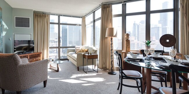 Foto del edificio - 370 N Desplaines St
